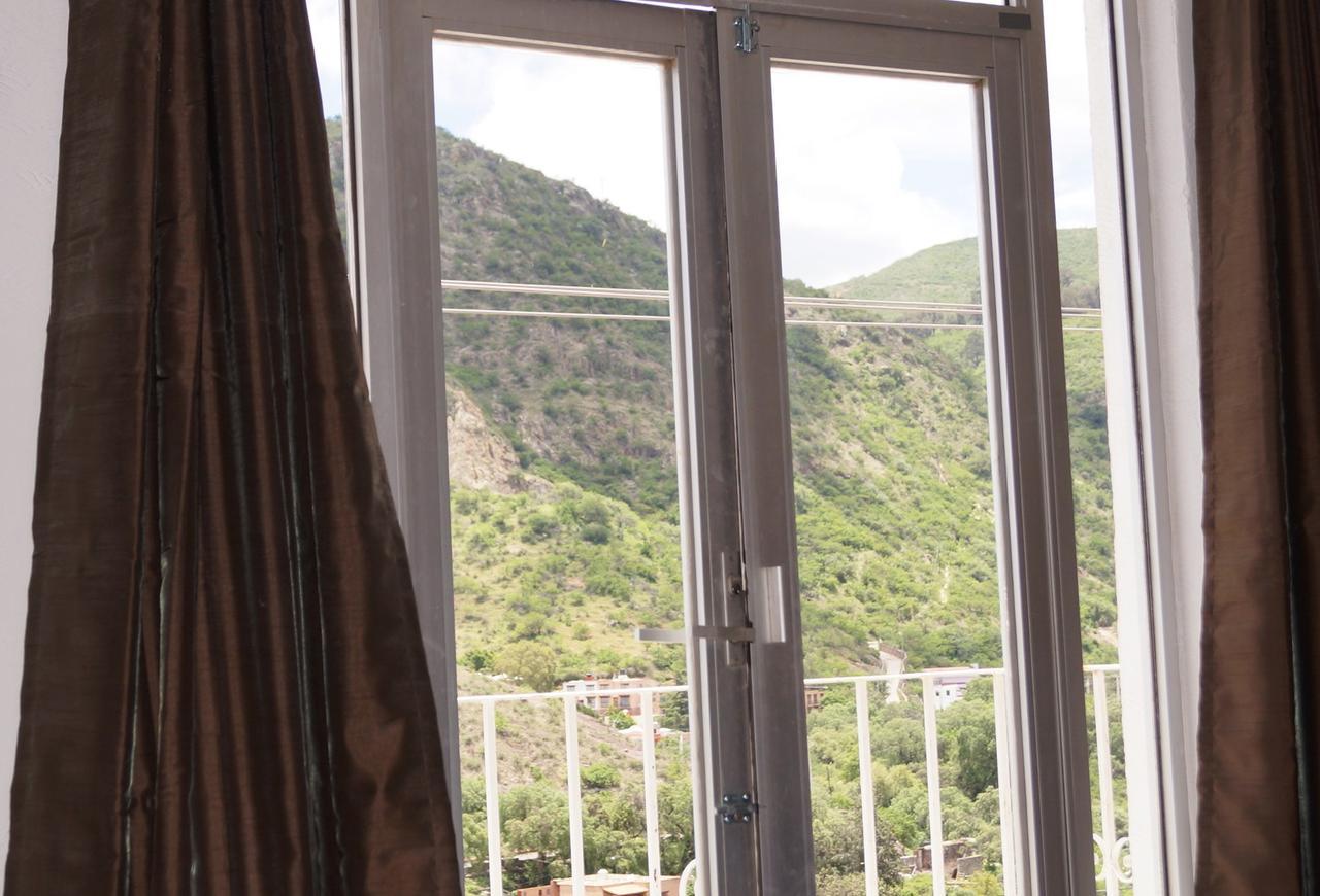 Hotel Hermoso グアナファト エクステリア 写真